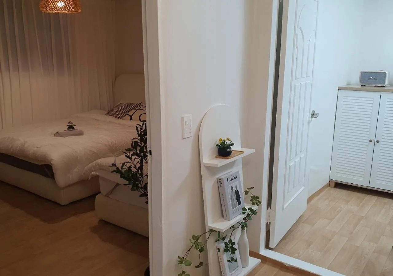 Ank House Apartment Seoul