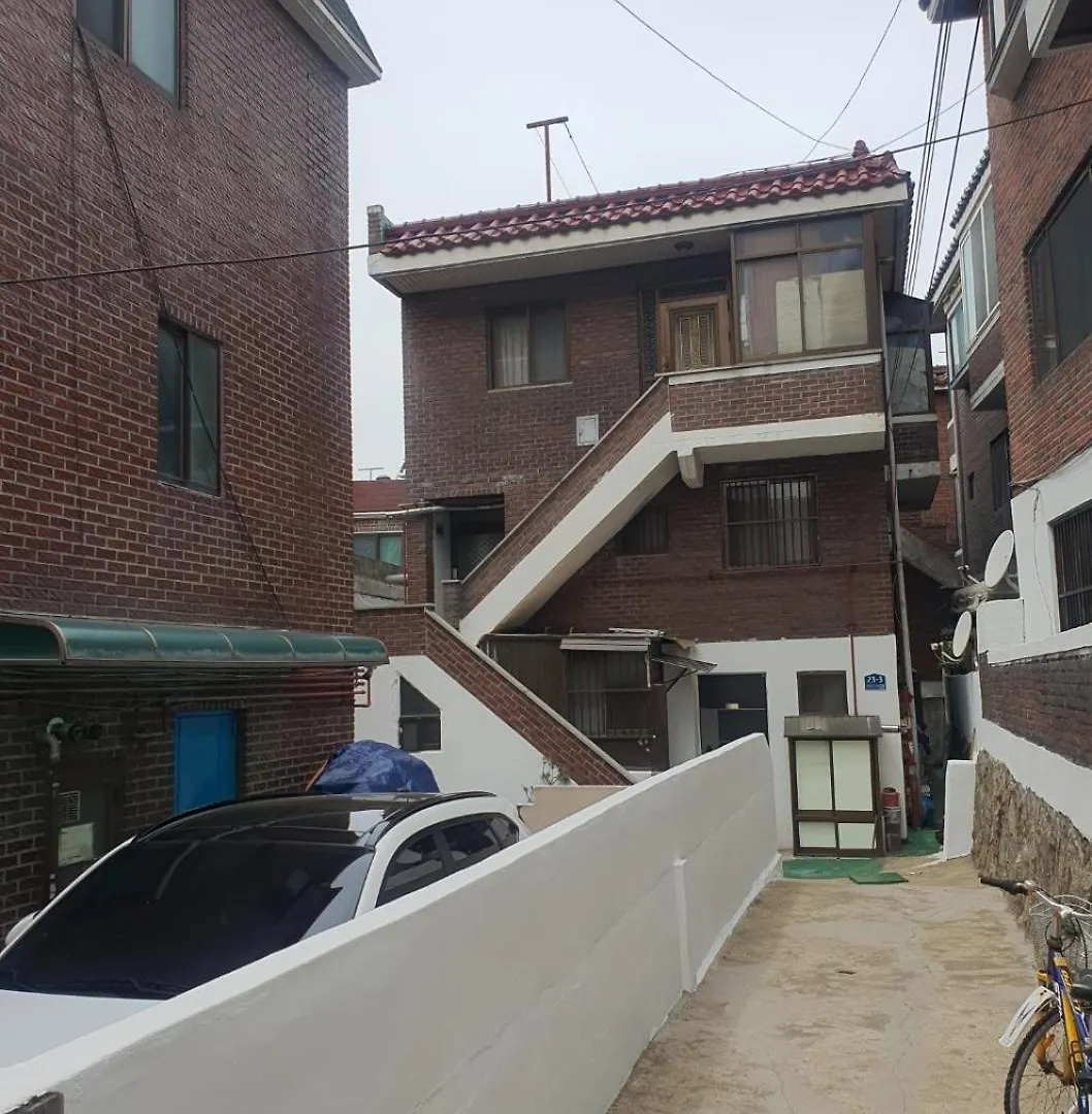 Ank House Apartment Seoul